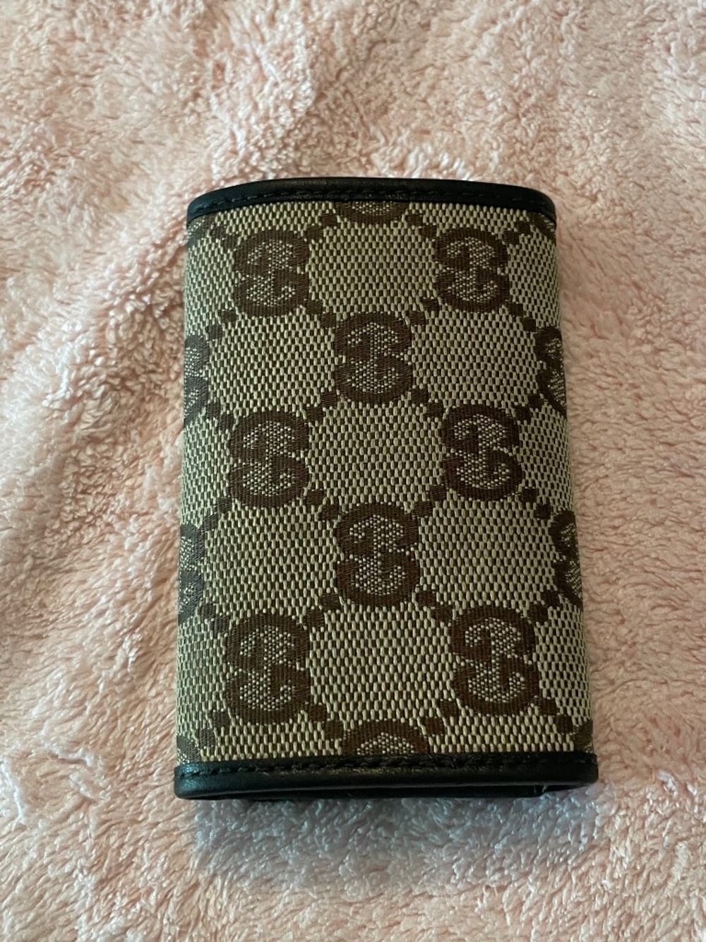 Gucci Vintage Brown and Beige 6 Key Holder Wallet